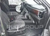 2025 GMC Sierra photo