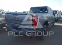 2025 GMC Sierra photo