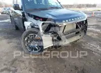 2025 Land Rover DEFENDER фото