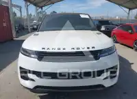 2025 Land Rover Range Rover photo