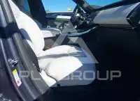 2025 Land Rover Range Rover photo