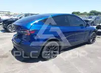 2025 Tesla Model Y фото