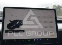 2025 Tesla Model Y фото