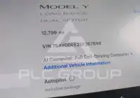 2025 Tesla Model Y фото