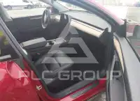2025 Tesla Model Y фото