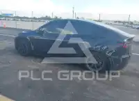 2025 Tesla Model Y photo