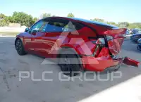 2025 Tesla Model Y фото