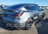 2025 Tesla Model Y photo