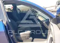 2025 Tesla Model Y фото