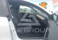 2025 Tesla Model Y фото
