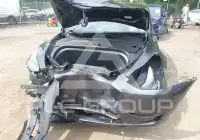 2025 Tesla Model Y фото