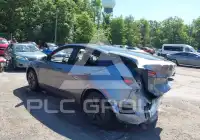 2025 Tesla Model Y фото