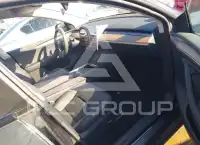 2025 Tesla Model Y фото