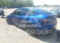 2025 Tesla Model Y photo