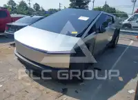 2025 Tesla Cybertruck фото