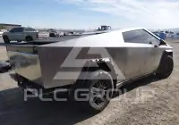 2025 Tesla Cybertruck photo