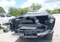 2025 Tesla Cybertruck фото