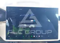 2025 Tesla Model X photo