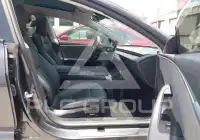 2025 Tesla Model 3 фото