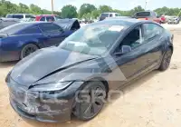 2025 Tesla Model 3 фото