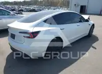 2025 Tesla Model 3 photo