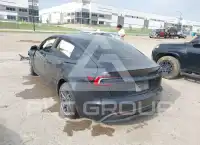 2025 Tesla Model 3 фото