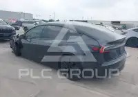 2025 Tesla Model 3 photo