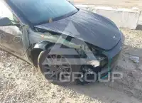 2025 Tesla Model 3 фото