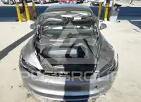 2025 Tesla Model 3 фото