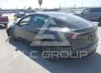 2025 Tesla Model 3 photo