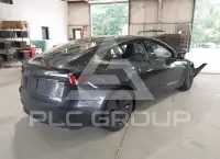 2025 Tesla Model 3 photo