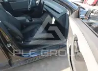 2025 Tesla Model 3 фото
