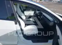 2025 Tesla Model 3 photo