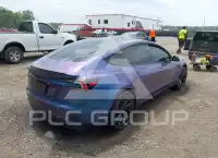 2025 Tesla Model 3 фото