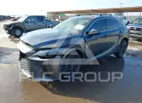 2025 Lexus RX350 photo