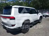 2025 Lexus GX фото