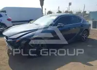 2025 Lexus IS300 фото