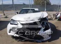 2025 Lexus ES300 фото