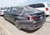 2025 Lexus ES300 фото