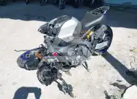 2025 Yamaha MT09 фото