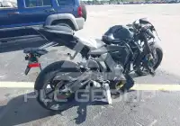 2025 Yamaha  фото