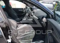 2025 Aston Martin DBX фото