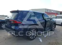 2025 Toyota Highlander photo