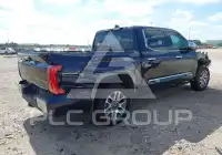 2025 Toyota TUNDRA фото