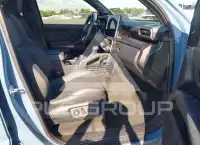 2025 Toyota 4 RUNNER photo