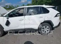 2025 Toyota RAV4 фото