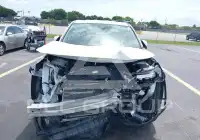 2025 Toyota RAV4 фото