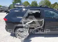 2025 Toyota RAV4 фото