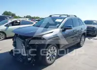 2025 Toyota RAV4 фото