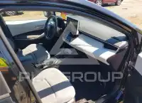 2025 Toyota COROLLA фото